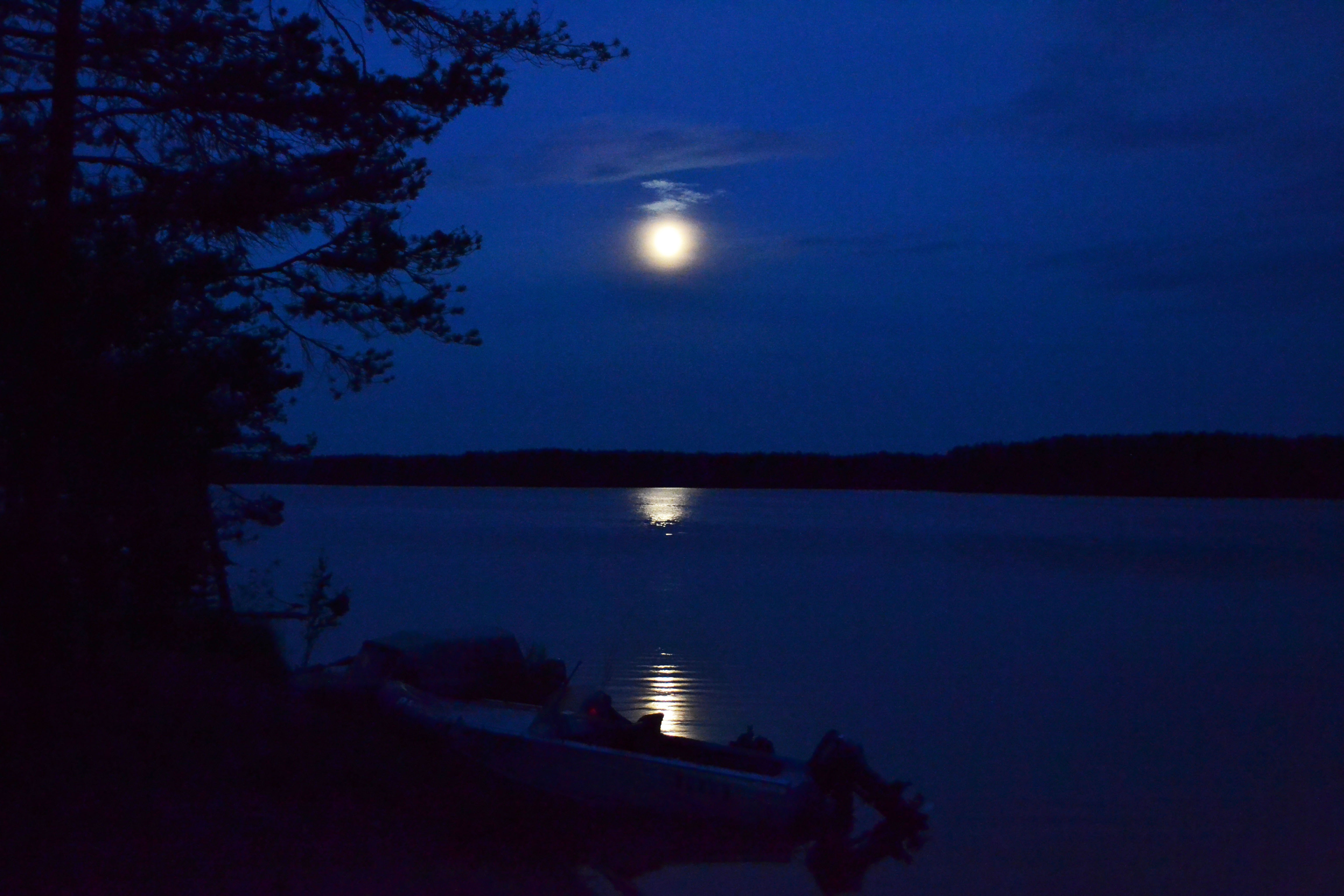 Вечера молчания. Река ночью. Ночное озеро. Ночь и тишина. Летняя ночь.