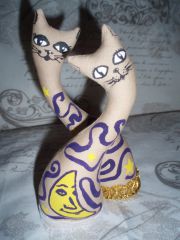 Кошки-статуэтки