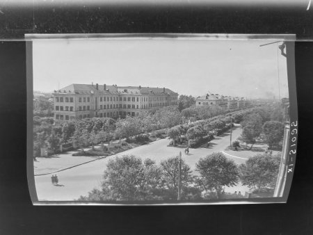 Застройка улицы Деменева в Березниках. Общий вид..jpg