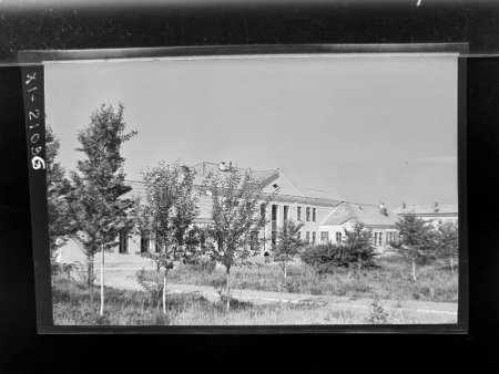 Больничный городок в Березниках. Здание больницы..jpg