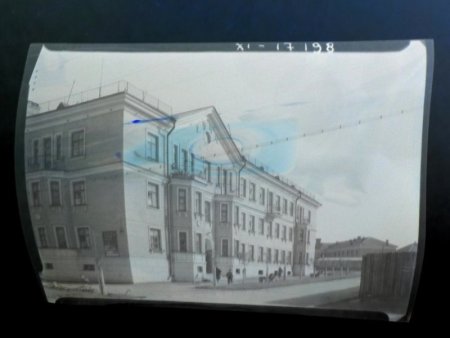 Жилой дом на пр. Ленина в Березняках.1954 г. Общий вид..jpg