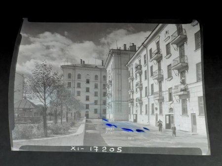 Жилой дом №10 на Советском пр. в Березняках.1954 г. Дворовый фасад. Архитектор Кунцман Э.С..jpg