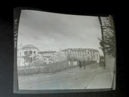 Жилой дом №31 на пр. Пятилетки в Березняках.1951 г. Вид внутри квартала..jpg