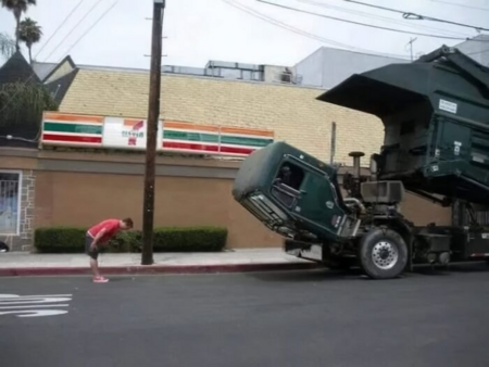 scale_1200 - 2025-03-05T092848.765.png