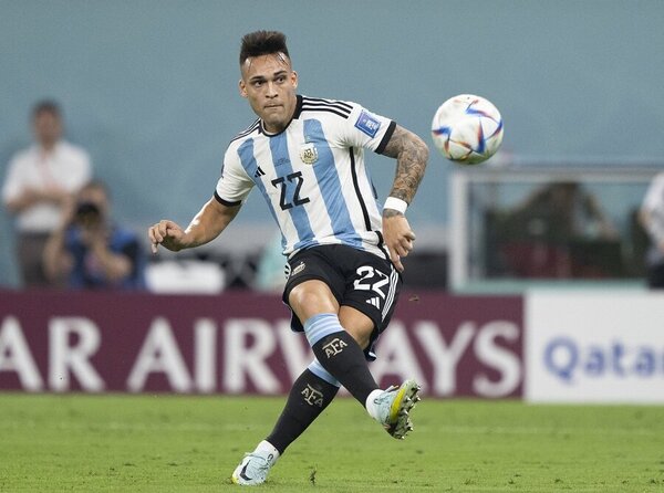 lautaro-martinez-argentina-australia2.jpg